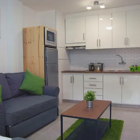 Centrico Apartamento Con Balcon Cerca De La Playa Lejlighed *